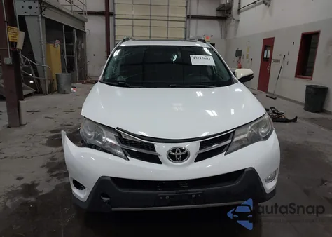 2015 Toyota Rav4 Xle from USA, damaged, VIN 2T3RFREV9FW310893